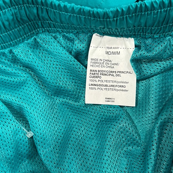 Under Armour bundle of two, men shorts size S/M - Picture 10 of 12